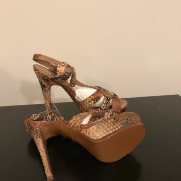 🎉🎉 Host Pick 🎉🎉 Italian leather high heels- New! Nursace - Picture 2 of 4